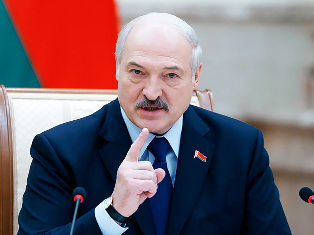 "Ганьбище, знущання з демократії": Лукашенко вважає, що в США потрібно провести повторні вибори