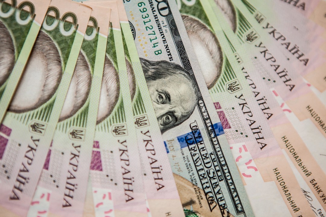 В Україні почала зміцнюватися гривня: актуальний курс валют