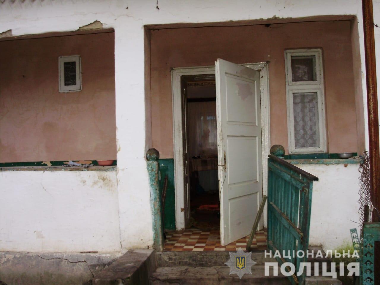На Мукачівщині жінка до смерті забила пенсіонерку (ФОТО)