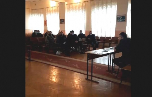 Зірвана сесія: депутати від трьох партій проігнорували засідання Чинадіївської сільради (ВІДЕО)