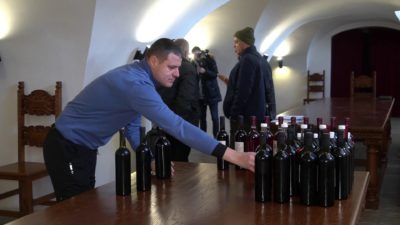 В Мукачеві розпочався конкурс "Червене вино 2021" (ФОТО, ВІДЕО)