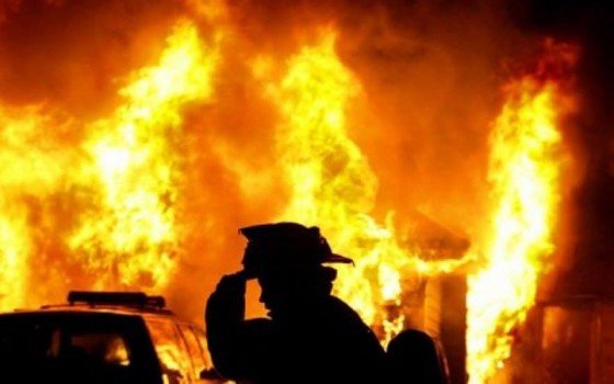 На Закарпатті дві людини загинули під час пожежі