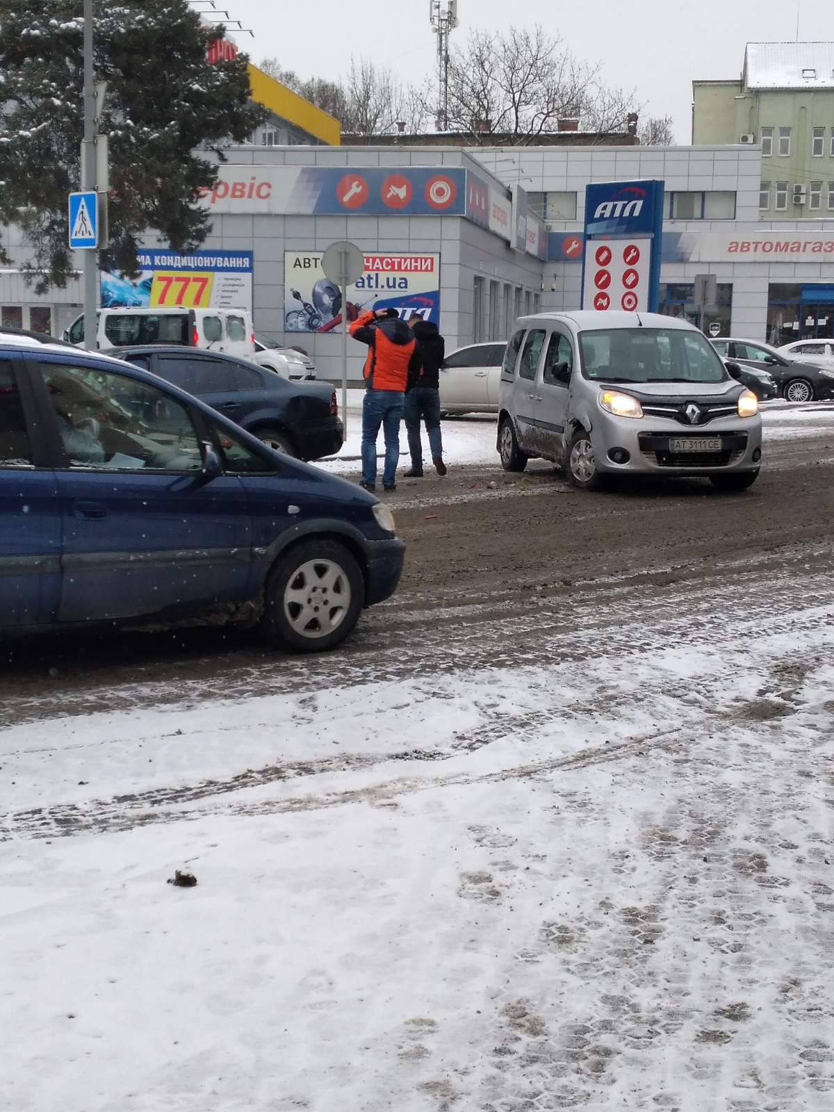 ДТП в центрі Мукачеві: зіштовхнулися два автомобілі