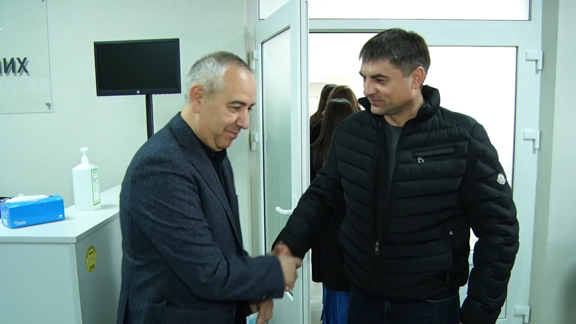 Якісні послуги для громади: у Солотвинській ТГ відкрили модернізований ЦНАП