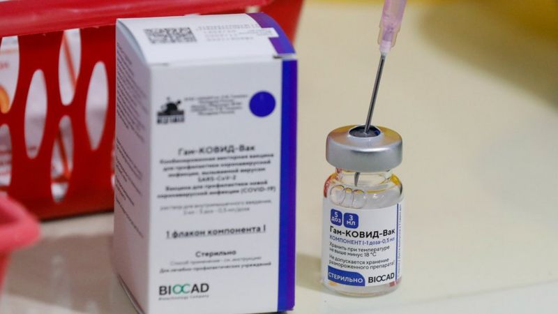 Lancet опублікував результати третьої фази випробувань "Супутника V": головні висновки