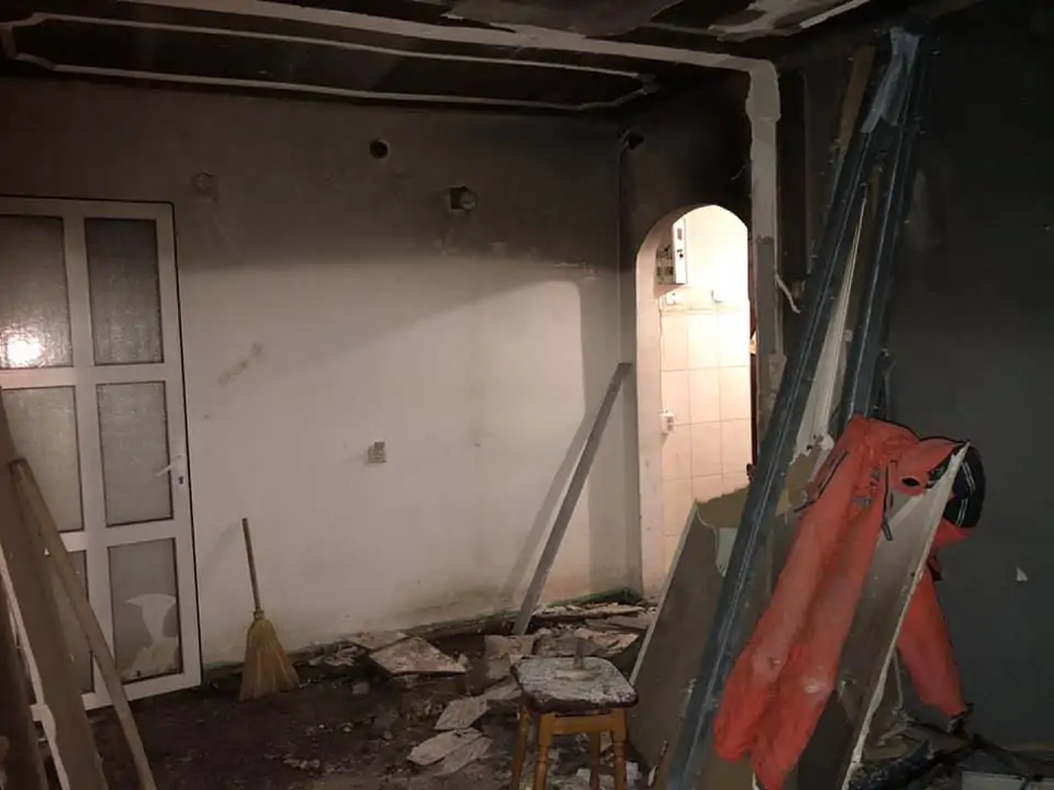 В Мукачеві родина, в якої напередодні згоріла квартира, просить небайдужих про допомогу