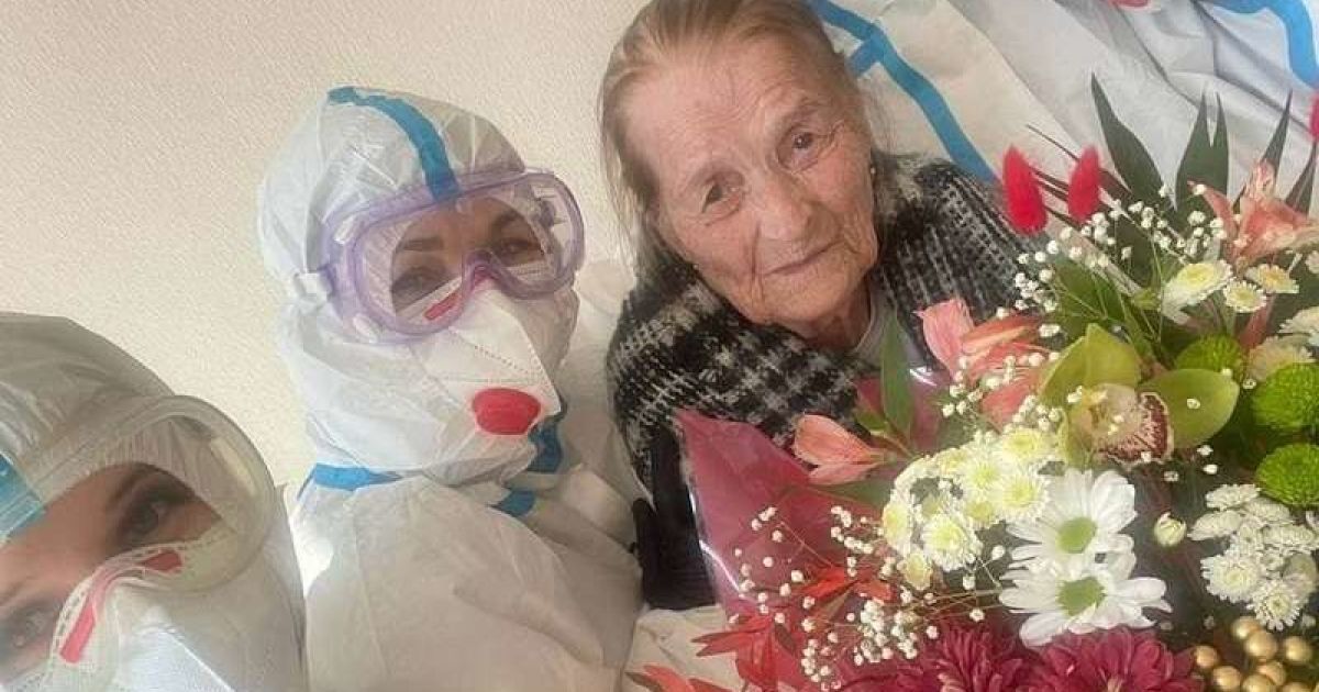 Вперше в житті потрапила на лікарняне ліжко: у Чернівцях 100-річна жінка перемогла коронавірус