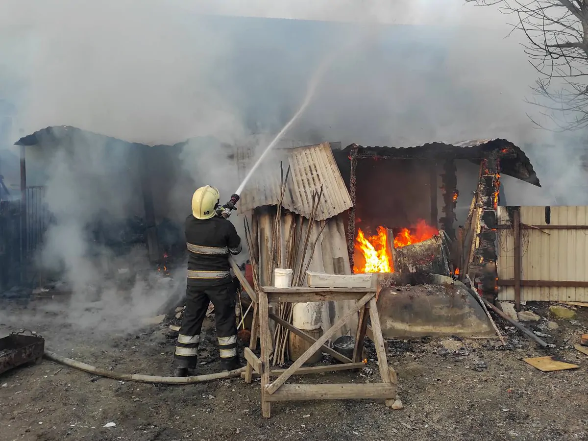 Масштабна пожежа на Хустщині: є постраждалі (ФОТО)