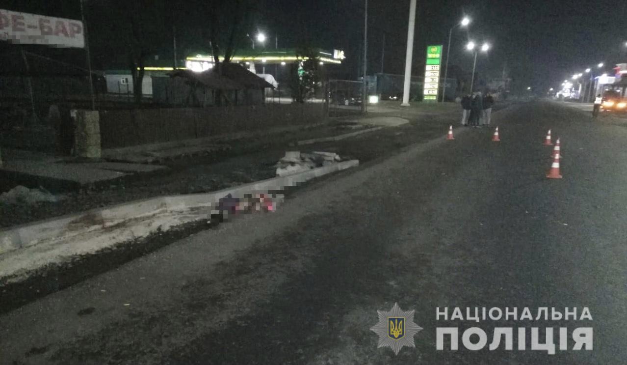 Смертельна ДТП на Тячівщині: загинула жінка-пішохід (ФОТО)