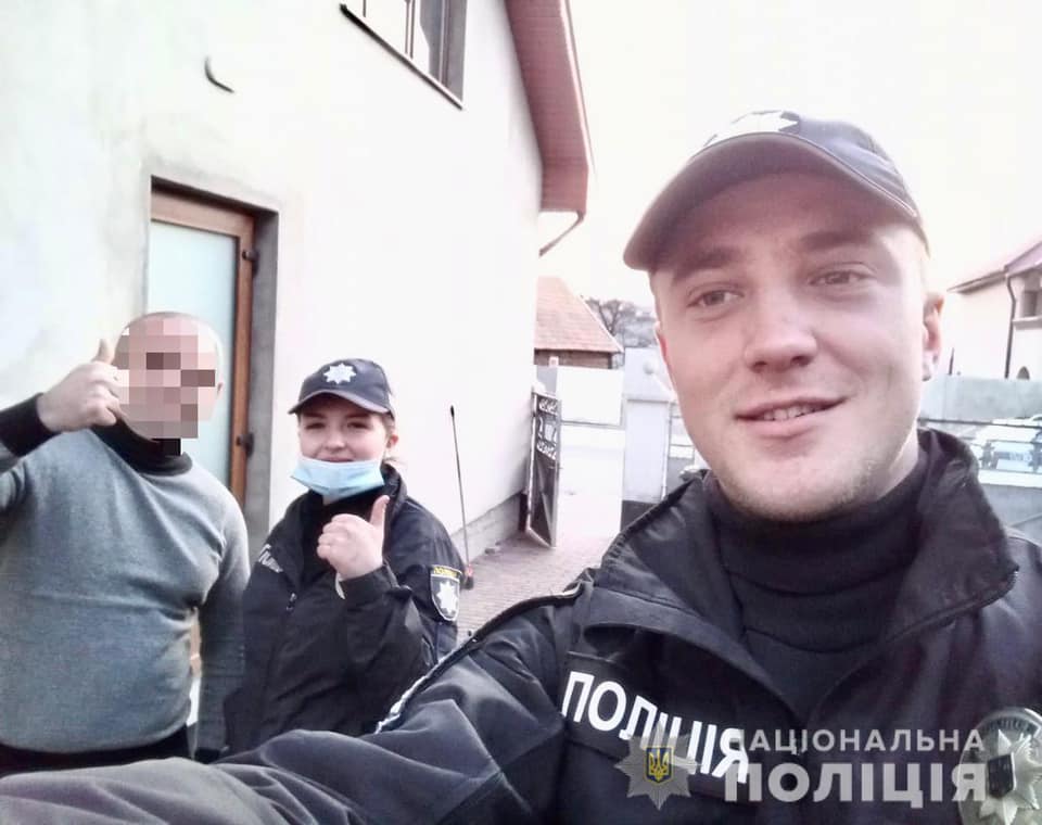 На Тячівщині поліцейські врятували чоловіка від самогубства (ФОТО)