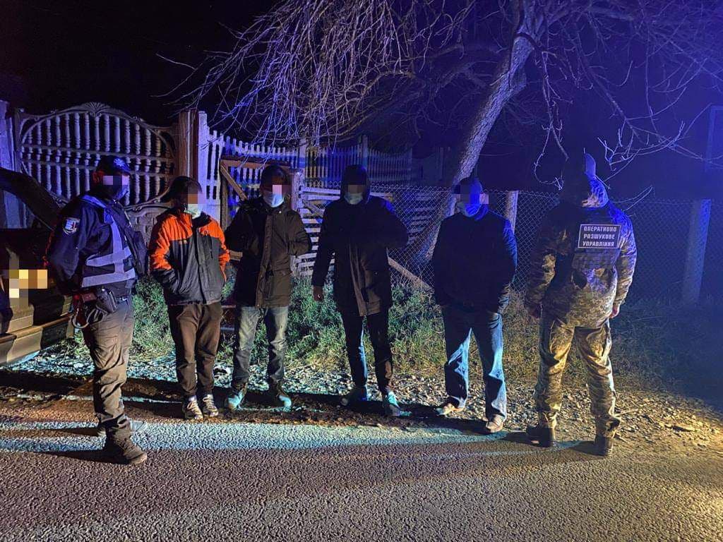 Нелегальних мігрантів з Афганістану затримали на Закарпатті