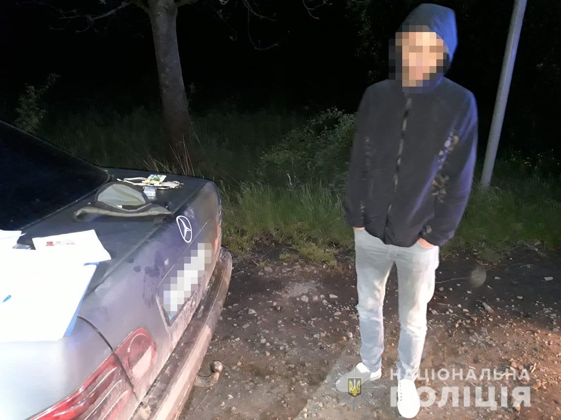 За ніч на Закарпатті поліція викрила кількох водіїв з наркотиками (ФОТО)