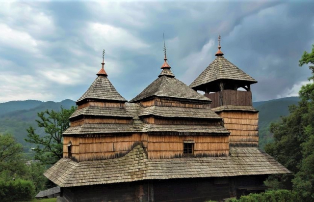 Екскурсії не виходячи з дому: на Закарпатті доступні 3D-тури дерев’яними церквами (ФОТО, ВІДЕО)