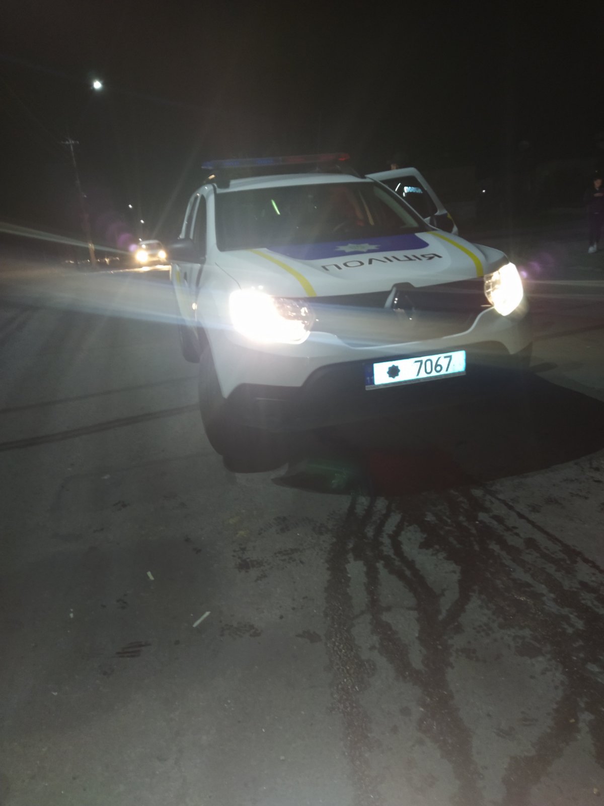 Оприлюднено світлини з місця події: у Мукачеві на перехресті зіштовхнулися легковики (ФОТО)