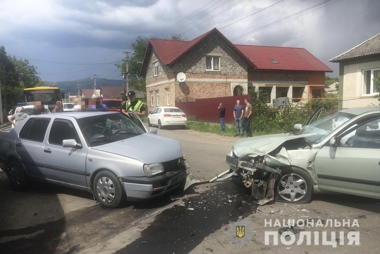 Через нетверезого водія постраждали четверо людей: нові подробиці ДТП на Мукачівщині (ФОТО)