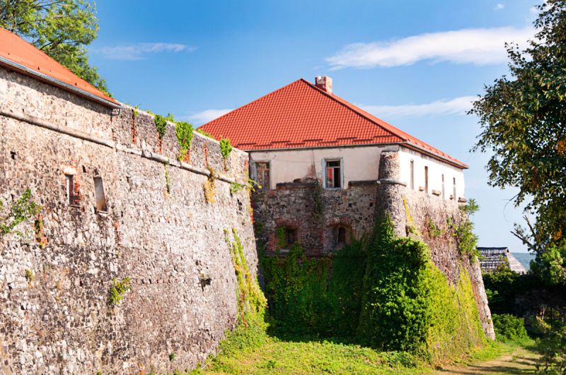 Перший в Україні: Ужгородський замок створив обліковий запис у TikTok