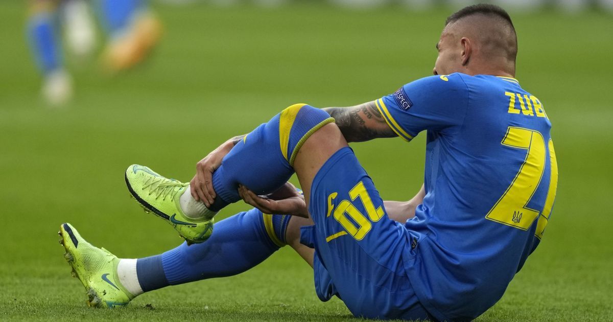 Втрата в дебюті: футболіст збірної України травмувався у битві з Нідерландами на Євро-2020